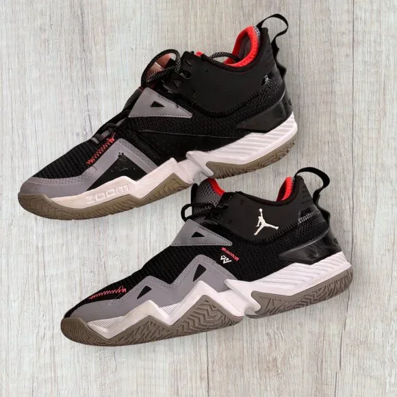 Nike Air Jordan Why Not Zer0.5 Basketball Shoes Mens 11 Black Grey Red CJ0780-00 - Picture 6 of 13